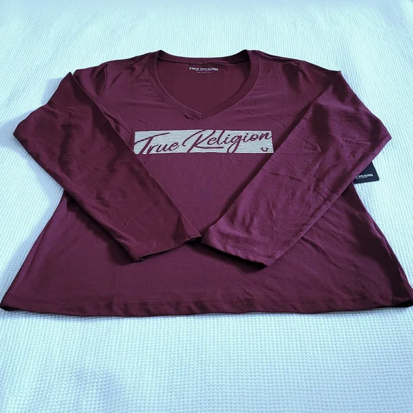 True Religion🙏 Long Sleeve Silver🤍 Foil Graphic Tee - NWT - Picture 10 of 12